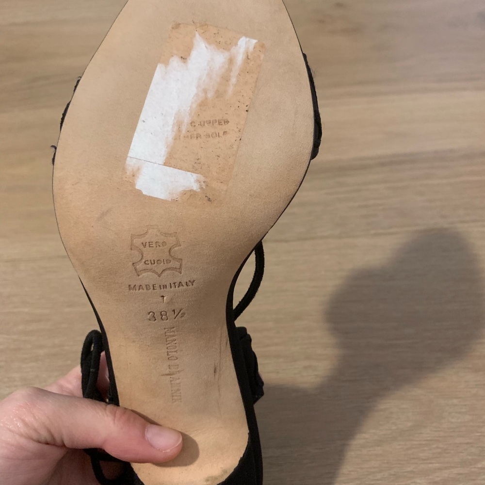 Manola Blahnik Heels 38.5 - Picture 5 of 7